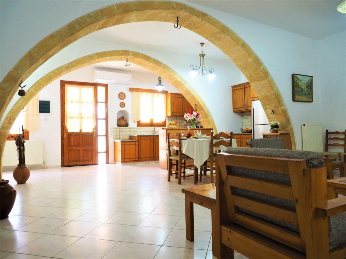 Traditional Cretan Villa Rodhopos ภายนอก รูปภาพ