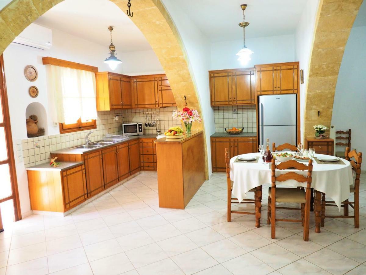 Traditional Cretan Villa Rodhopos ภายนอก รูปภาพ