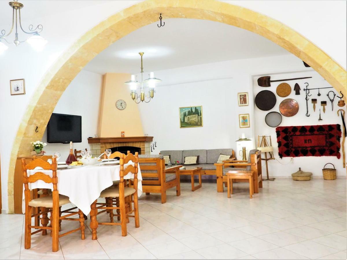 Traditional Cretan Villa Rodhopos ภายนอก รูปภาพ
