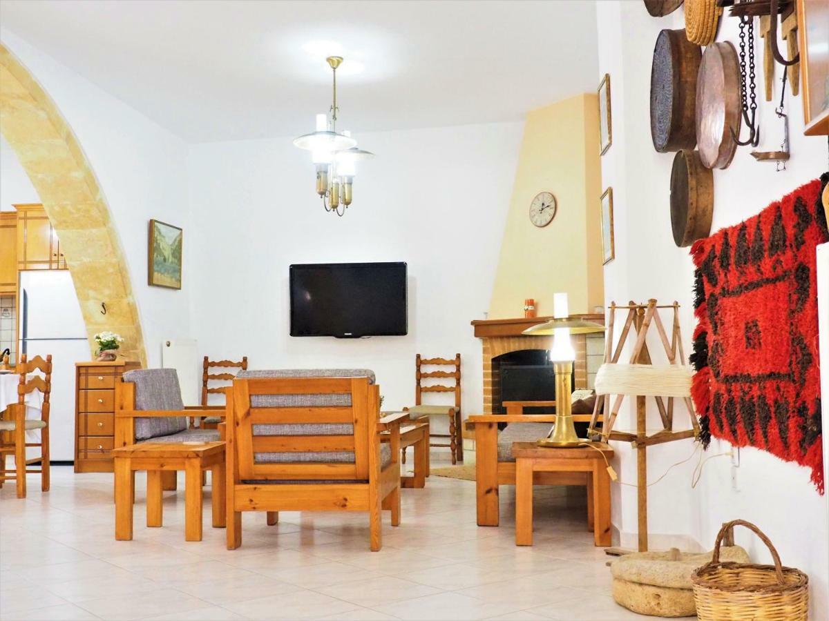 Traditional Cretan Villa Rodhopos ภายนอก รูปภาพ