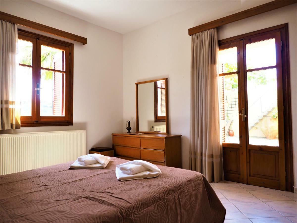 Traditional Cretan Villa Rodhopos ภายนอก รูปภาพ